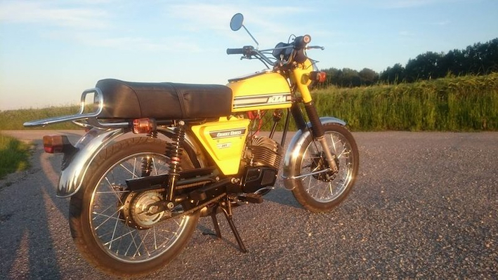 KTM Comet Cross